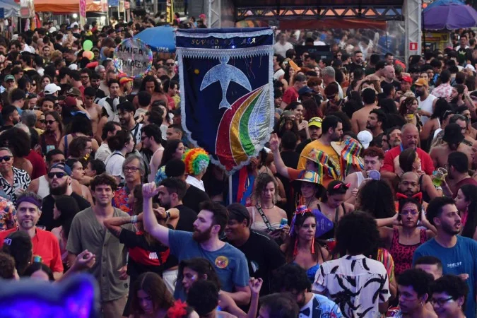 1_dsc-5768-64116247 (1)